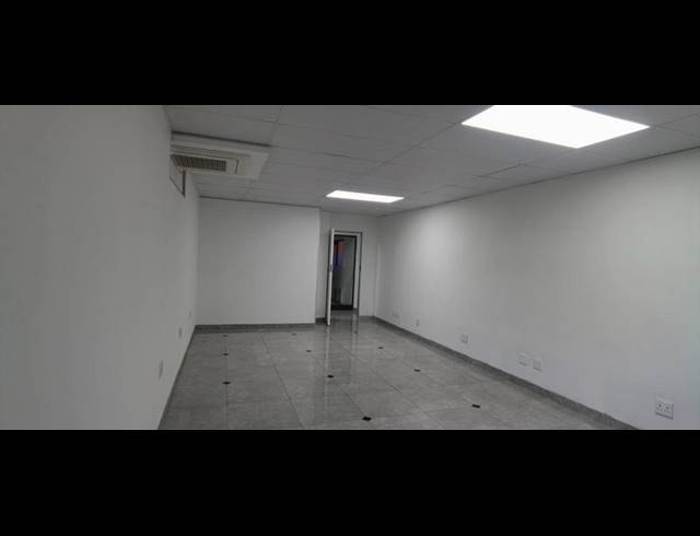 BUSINESS PROPERTY TO RENT IN LYNNWOOD GLEN